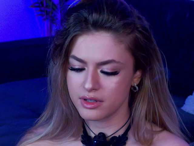 NayaQuinn live cam on BongaCams