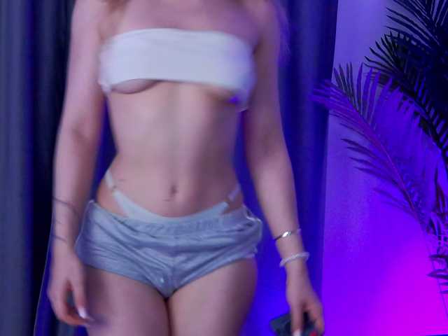 NayaQuinn live cam on BongaCams