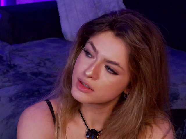 NayaQuinn live cam on BongaCams