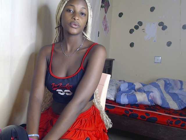 Ambrosiana live cam on BongaCams