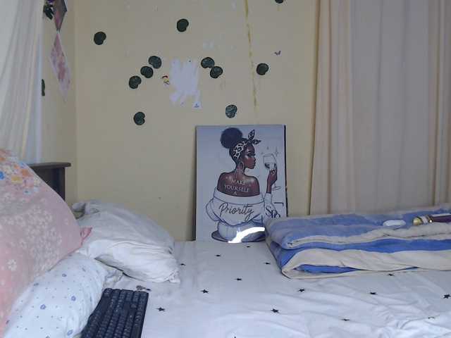 Ambrosiana live cam on BongaCams