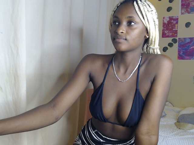 Ambrosiana live webcam show