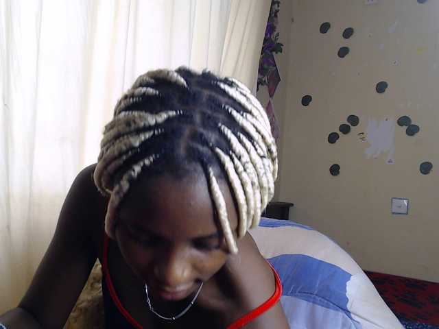 Ambrosiana live cam on BongaCams