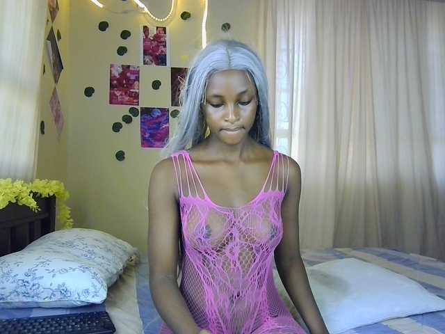 Ambrosiana's BongaCams show and profile