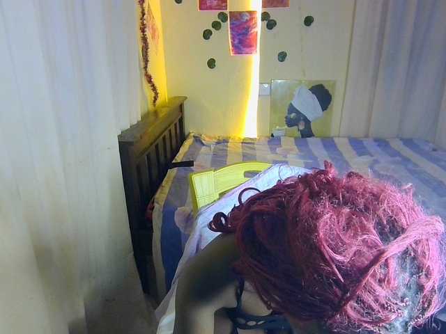Ambrosiana live cam on BongaCams
