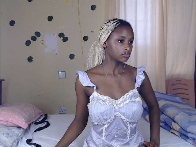 Ambrosiana live cam on BongaCams