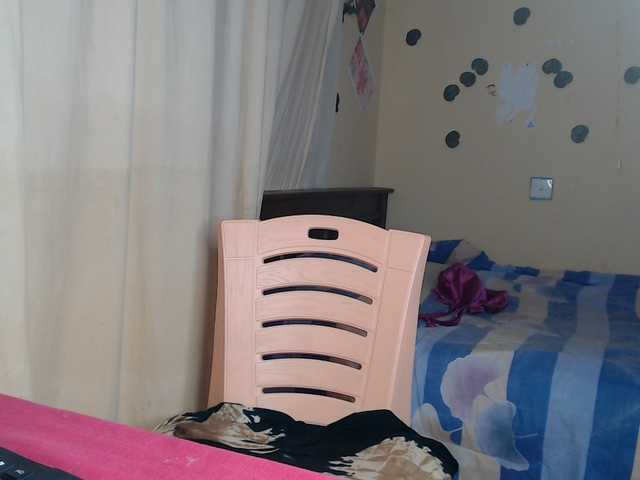 Ambrosiana live cam on BongaCams