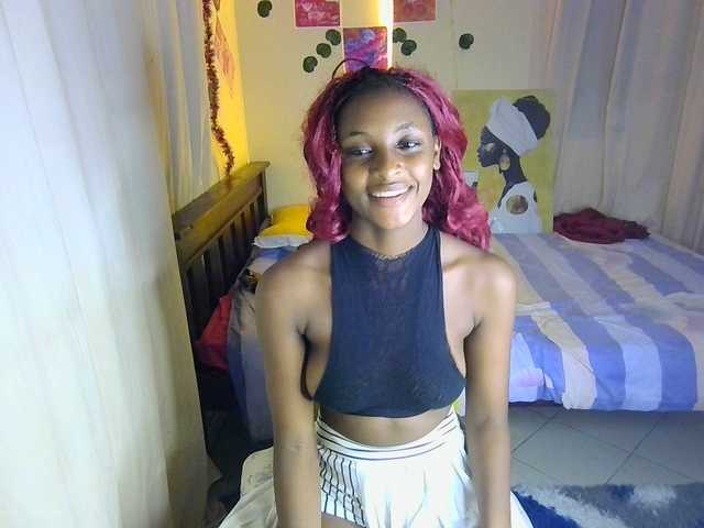Ambrosiana live cam on BongaCams