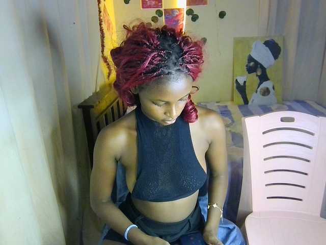 Ambrosiana live cam on BongaCams