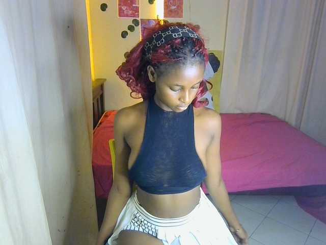 Ambrosiana live cam on BongaCams