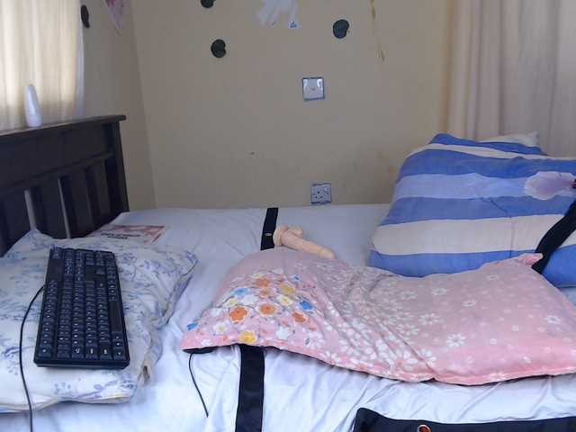 Ambrosiana live cam on BongaCams