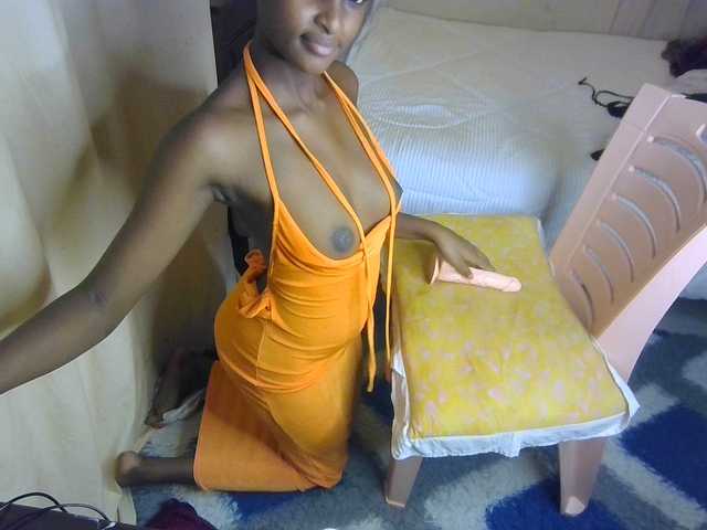Ambrosiana live cam on BongaCams