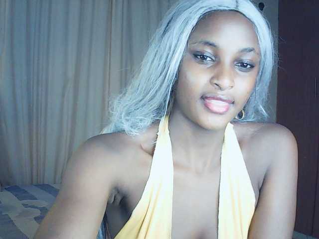 Ambrosiana's BongaCams show and profile