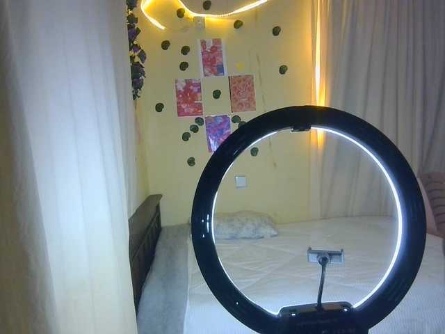 Ambrosiana live cam on BongaCams