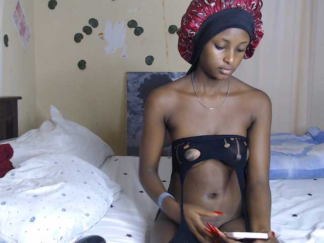 Ambrosiana live cam on BongaCams