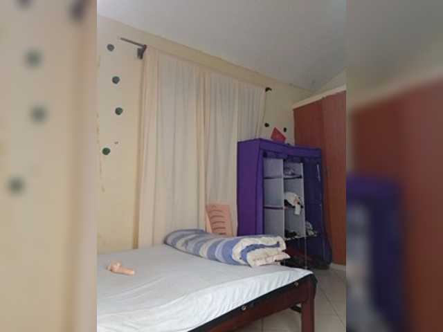 Ambrosiana live cam on BongaCams