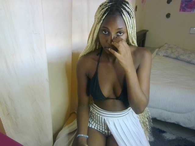 Ambrosiana live webcam show