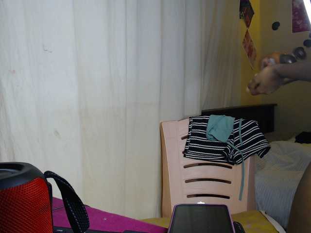 Ambrosiana live cam on BongaCams