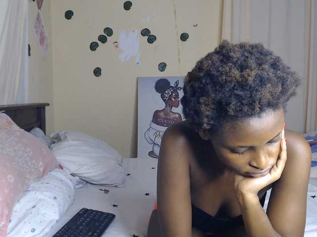 Ambrosiana live cam on BongaCams