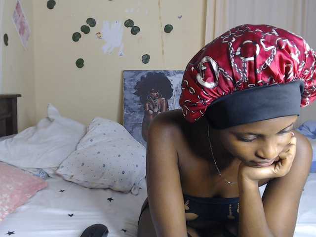 Ambrosiana live cam on BongaCams