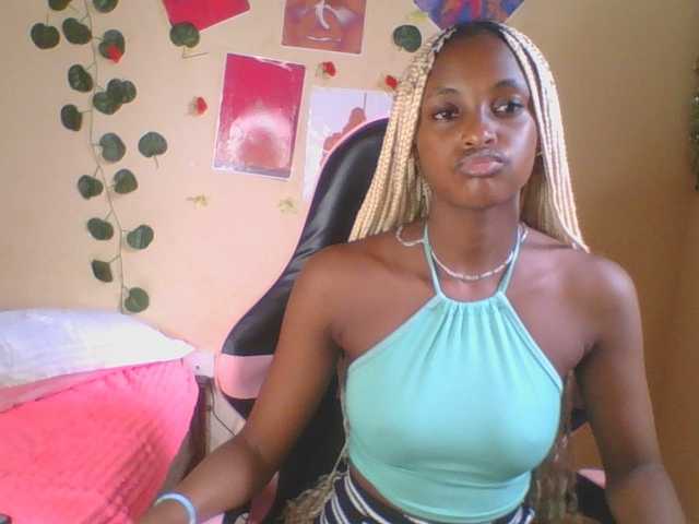 Ambrosiana live webcam show