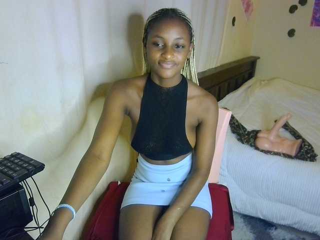 Ambrosiana live cam on BongaCams