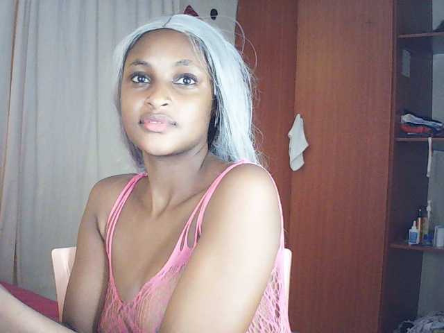 Ambrosiana's BongaCams show and profile