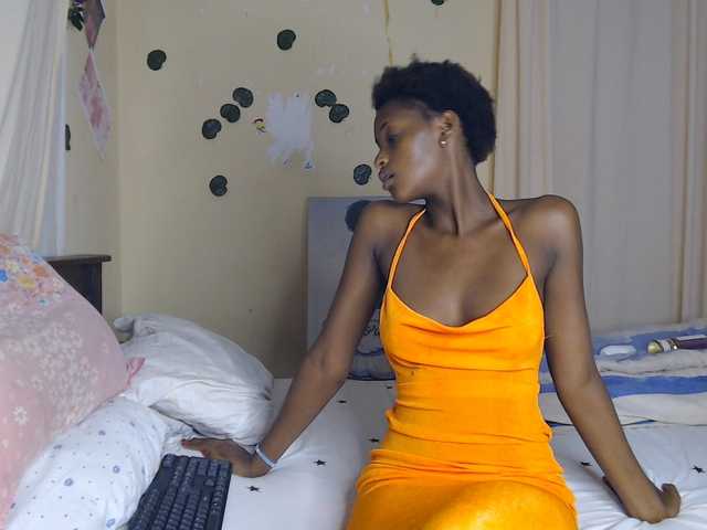 Ambrosiana live cam on BongaCams