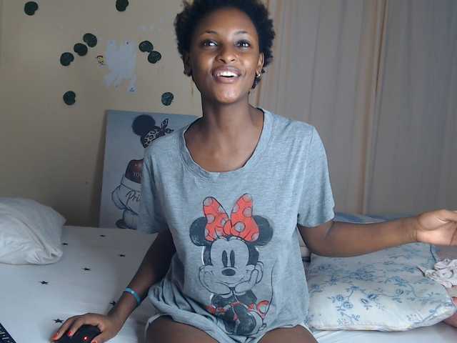 Ambrosiana live cam on BongaCams