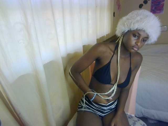 Ambrosiana live cam on BongaCams