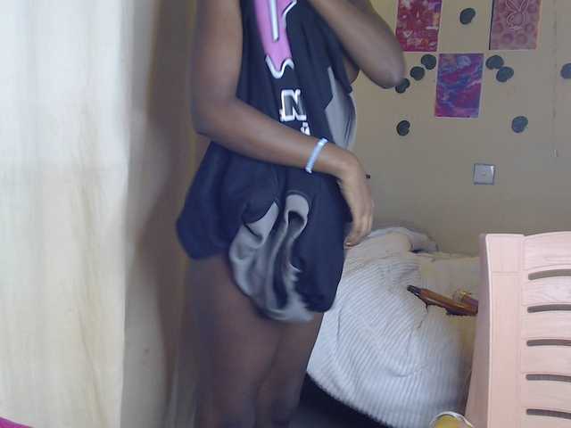 Ambrosiana live cam on BongaCams