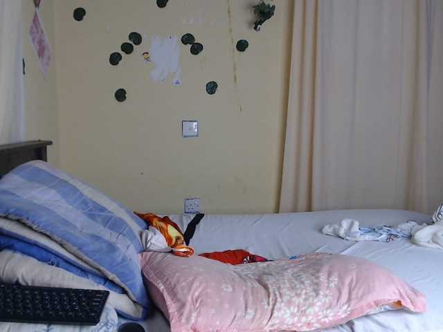 Ambrosiana live cam on BongaCams
