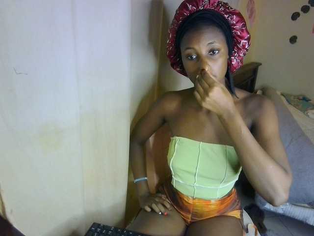 Ambrosiana live cam on BongaCams