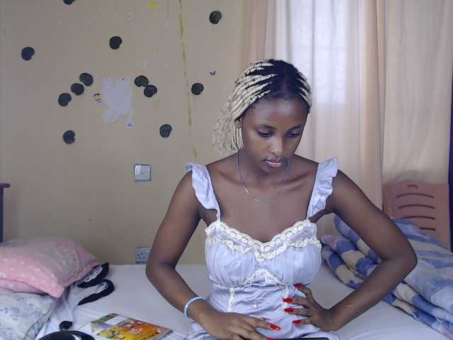 Ambrosiana live cam on BongaCams