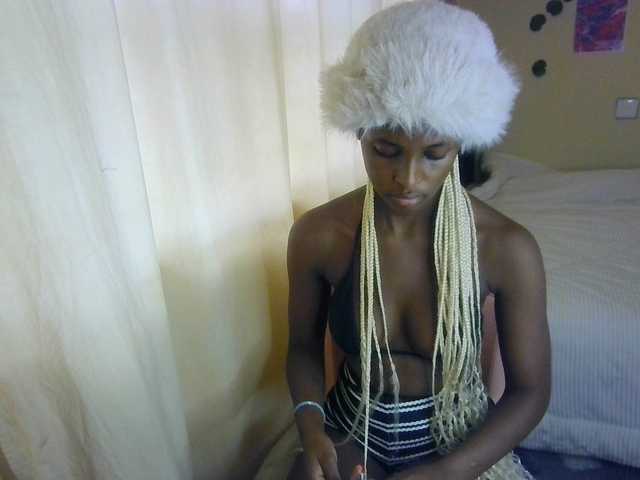 ambrosiana live sex show