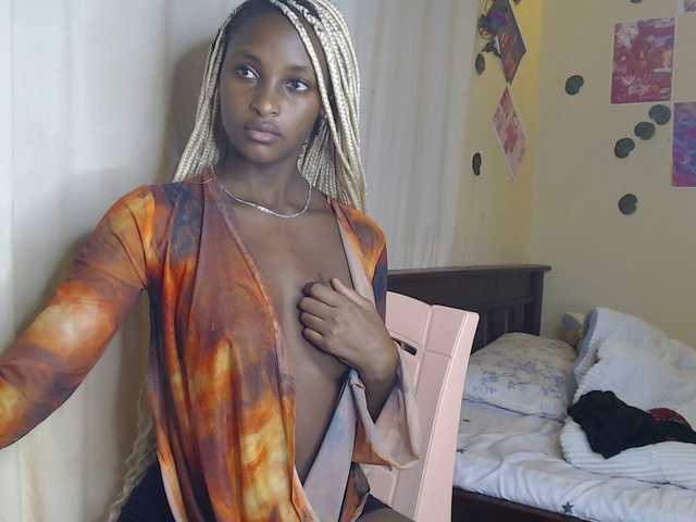 Ambrosiana live webcam show