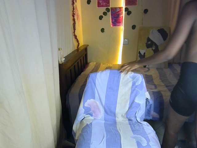 Ambrosiana live cam on BongaCams