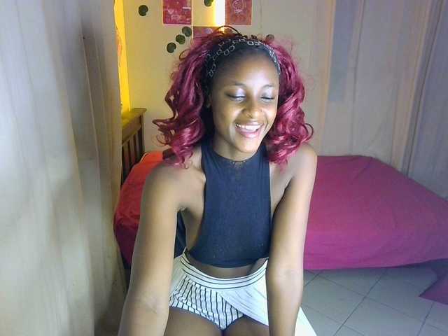 Ambrosiana live cam on BongaCams