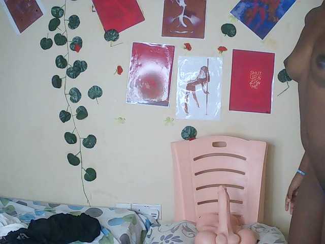 Ambrosiana live cam on BongaCams