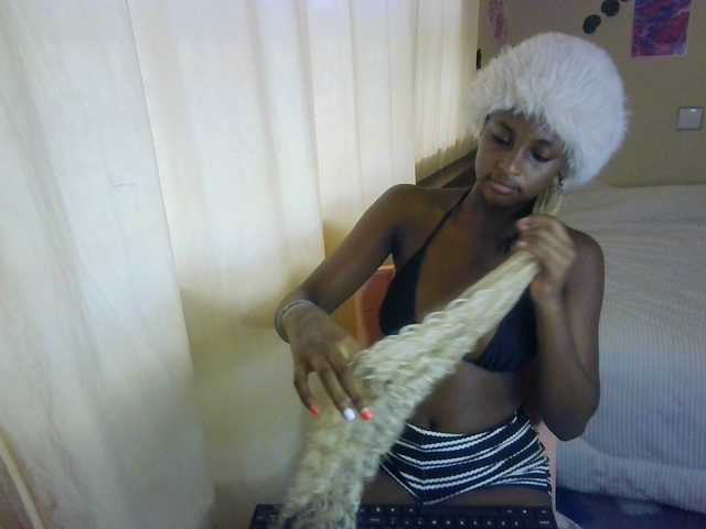 Ambrosiana live cam on BongaCams