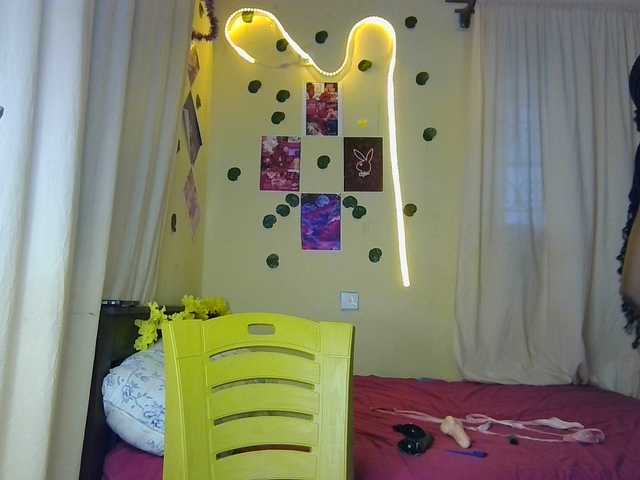 Ambrosiana's BongaCams show and profile