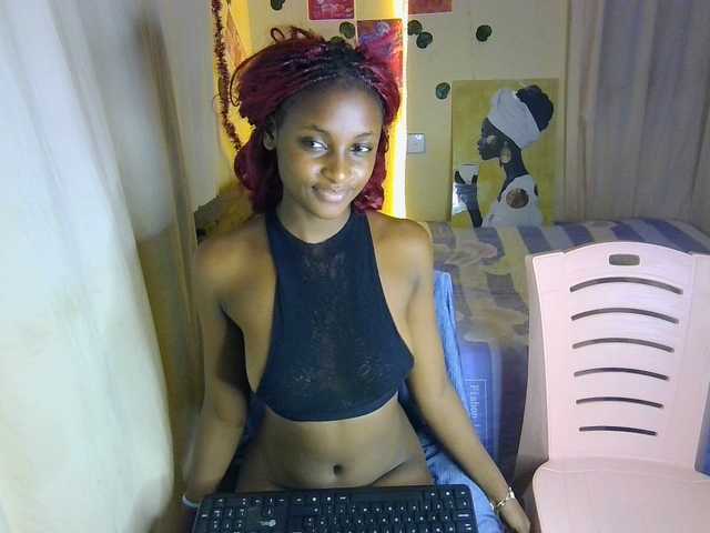Ambrosiana live cam on BongaCams