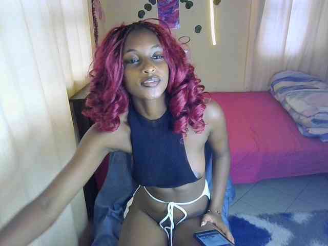 Ambrosiana Live Webcam on BongaCams