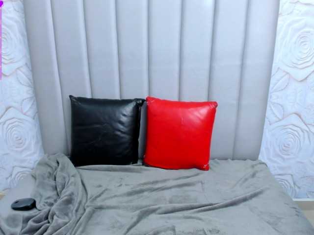 le modèle Amelia02 est en webcam porno dans un show sur le site bongacams, il possède les tags suivants: Latino/Hispanic,Brunette,Shaved