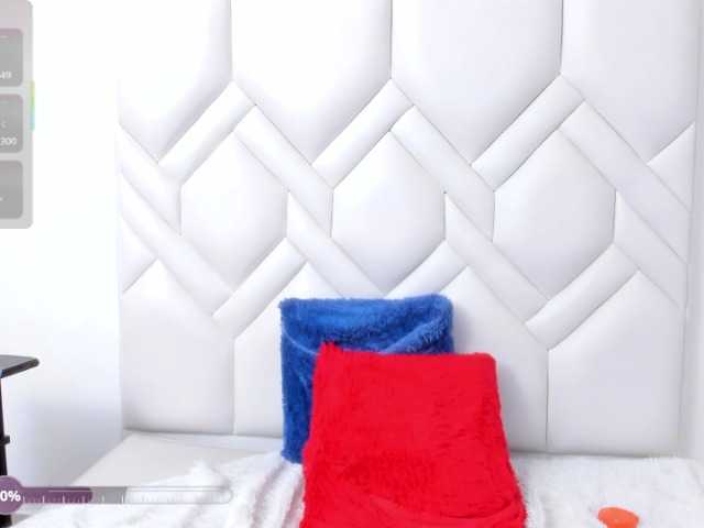 Amelia02 live cam on BongaCams