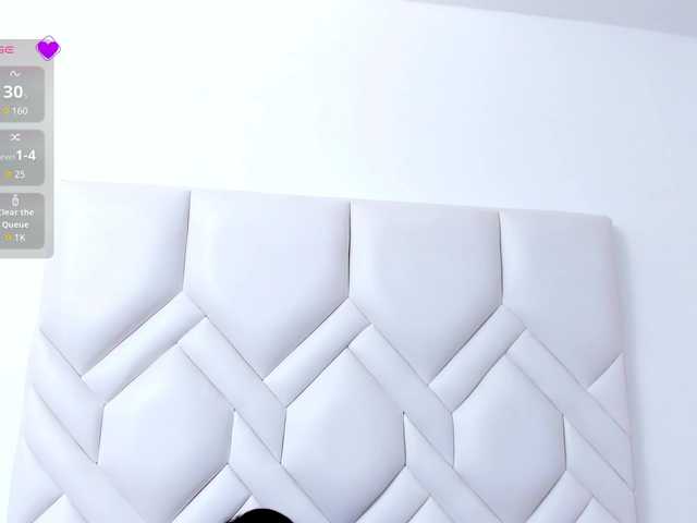 Amelia02 live webcam show