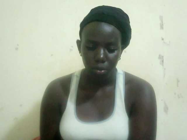 Africangoddess22 live cam on BongaCams