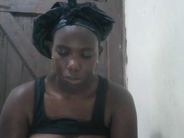 Africangoddess22 live cam on BongaCams