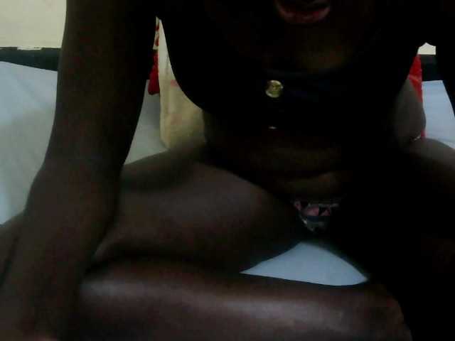 Africangoddess22 live cam on BongaCams