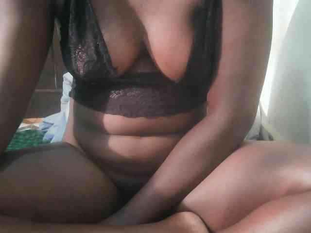 Africangoddess22 webcam